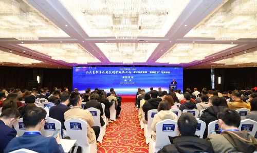 实力认可！南宫app官网_南宫体育app下载_app下载中心入选中国信通院《高质量数字化转型产品及服务全景图》