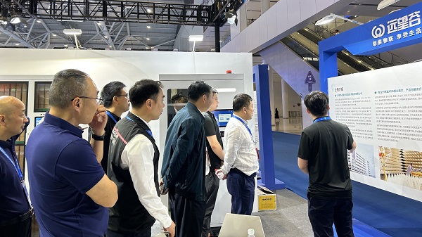 现场直击 | 南宫app官网_南宫体育app下载_app下载中心受邀参加第二十五届高交会应急安全科技展